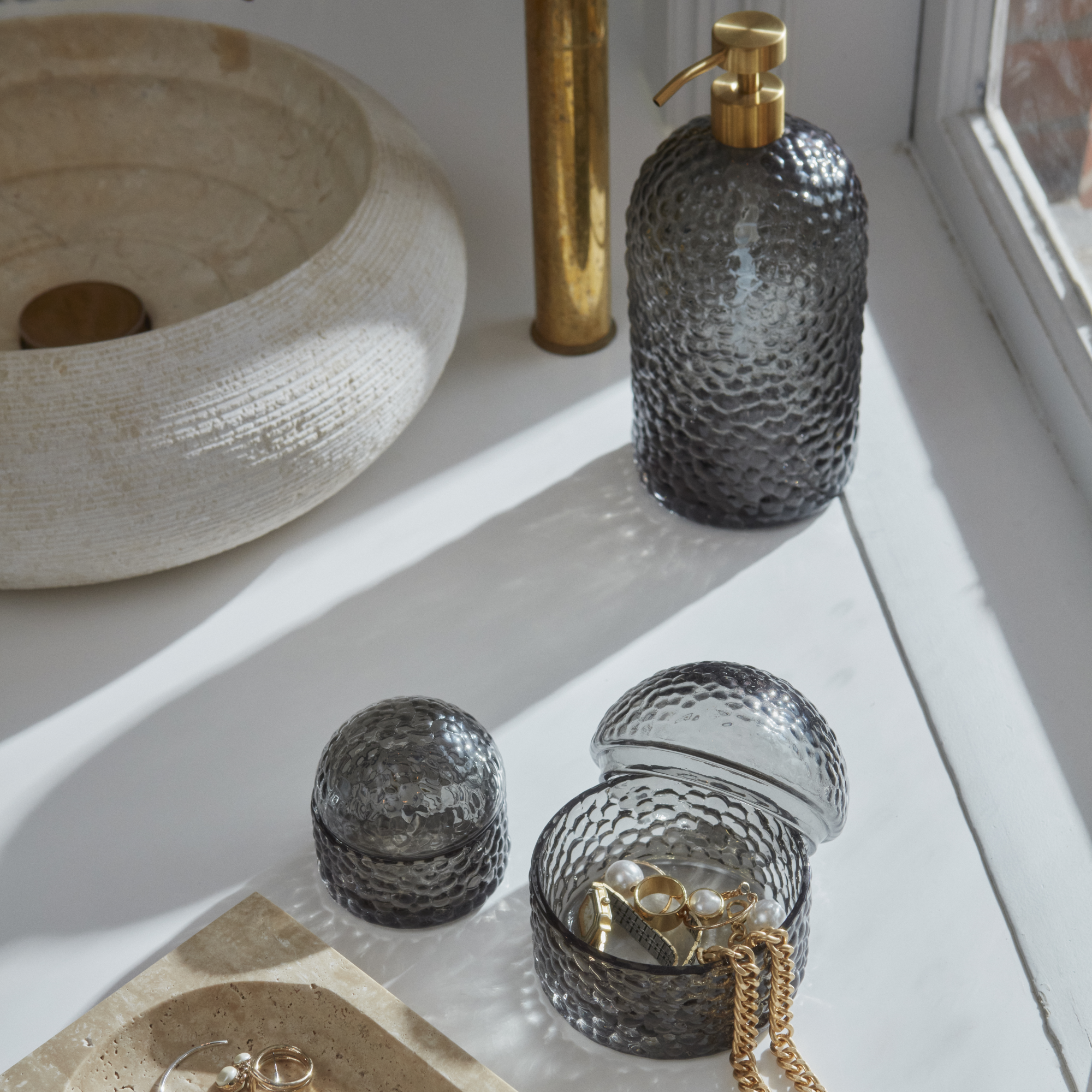 Arura Glass Jar Aytm