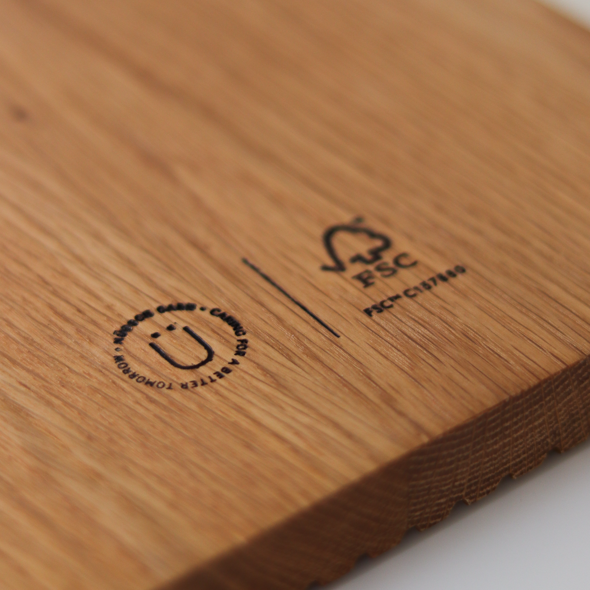 Quercus Cutting Board Hübsch