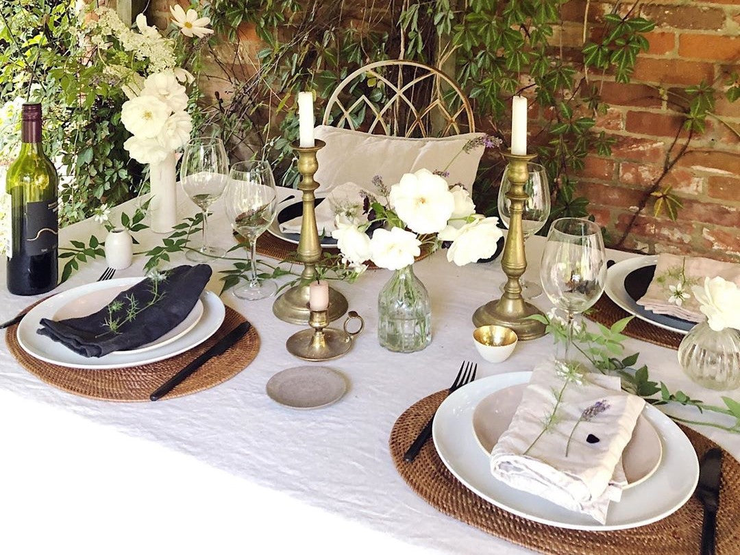 Hosting The Perfect Alfresco Dinner Party